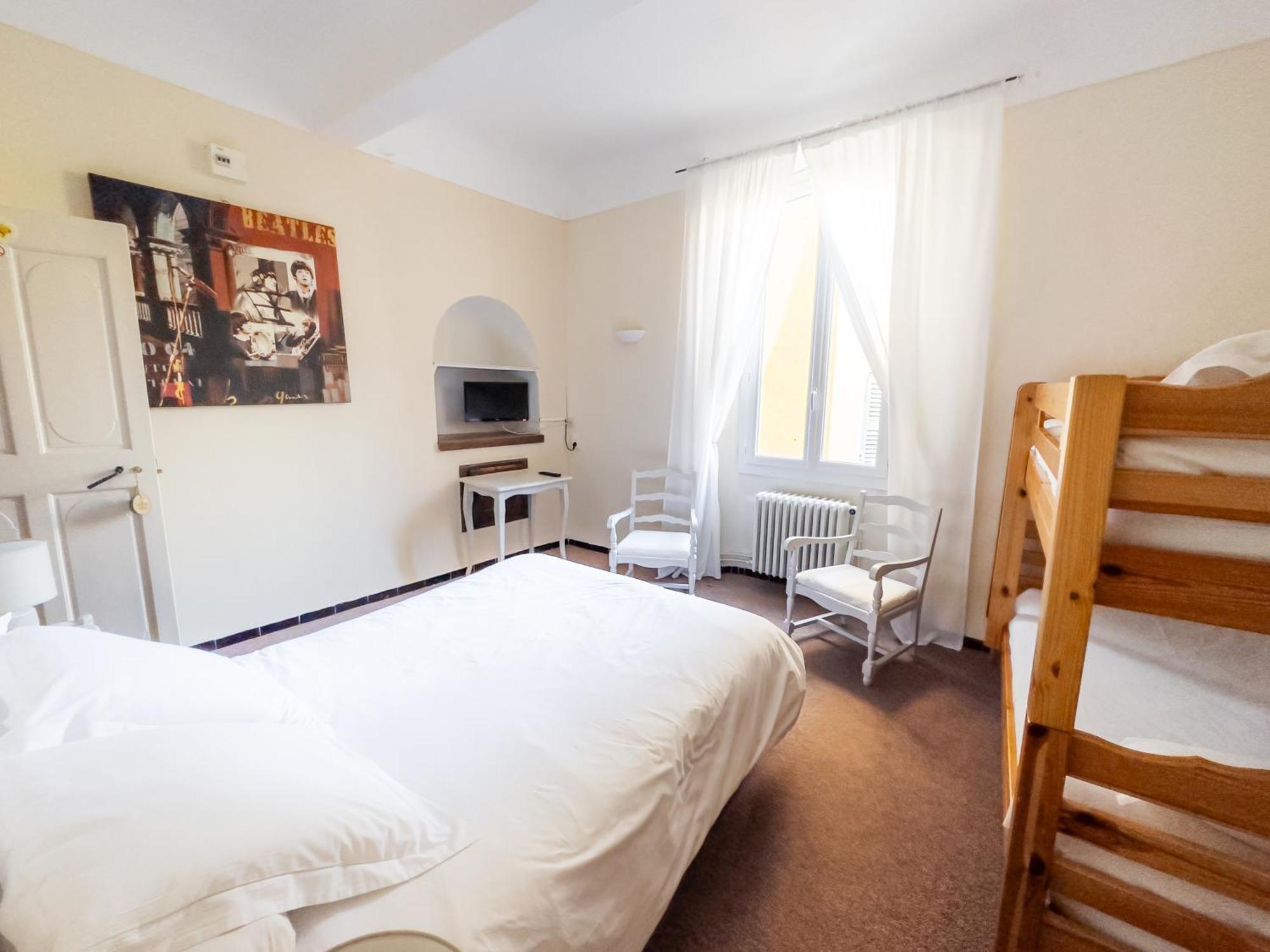 Auberge De La Tour Опс Екстер'єр фото