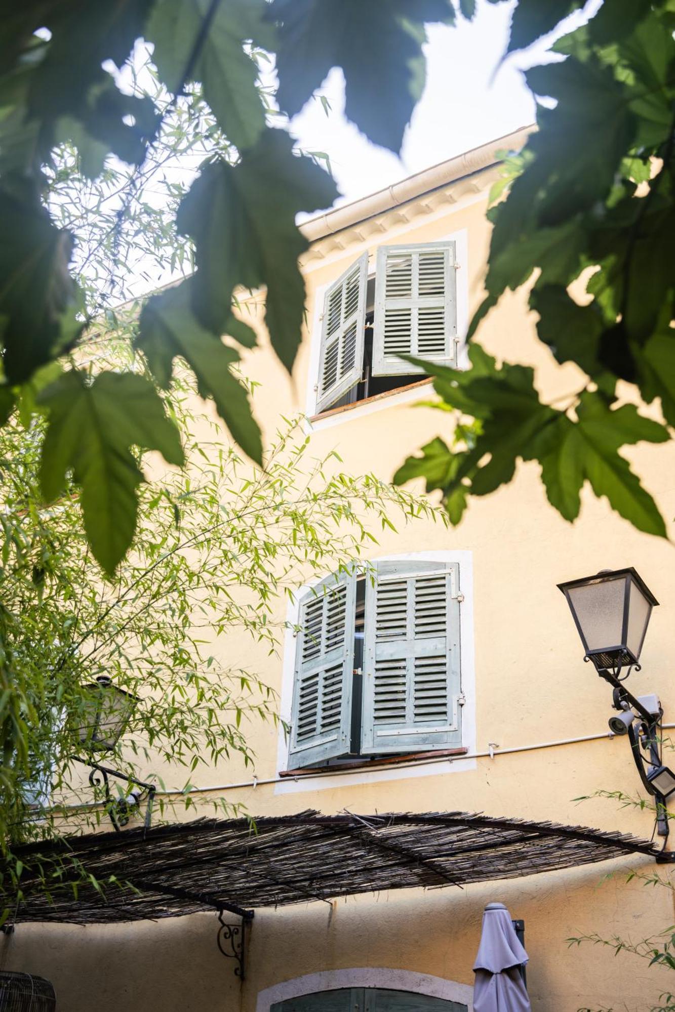 Auberge De La Tour Опс Екстер'єр фото